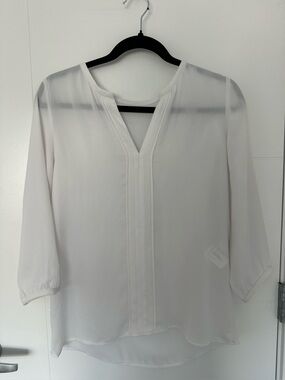 MARC CAIN T ESSENTIALS BLOUSE IN WHITE